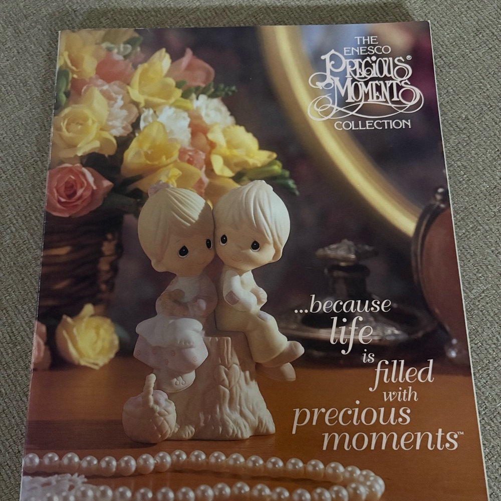 The Enesco Precious Moments Collection Book 96PB